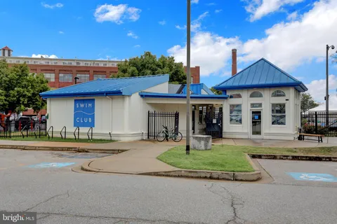 $318,800 | 2702 Lighthouse Point East, Unit 532, Baltimore, MD 21224