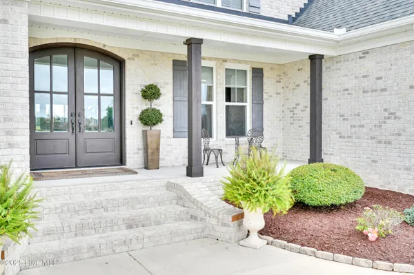 $999,000 | 1357 Autumn Lakes Drive, Grimesland, NC 27837