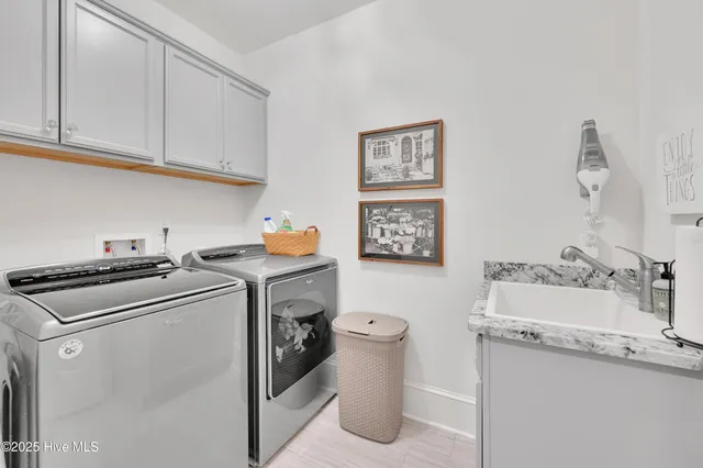 $1,050,000 | 1357 Autumn Lakes Drive, Grimesland, NC 27837