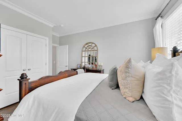 $1,050,000 | 1357 Autumn Lakes Drive, Grimesland, NC 27837