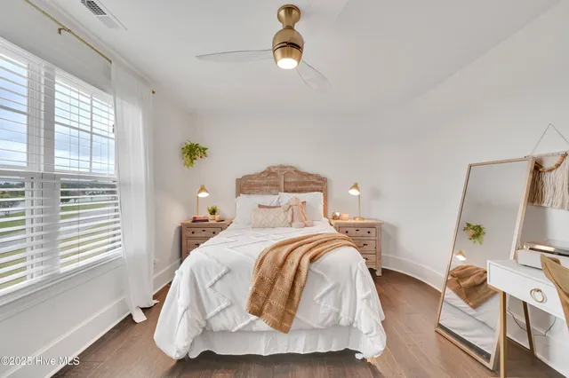 $1,050,000 | 1357 Autumn Lakes Drive, Grimesland, NC 27837