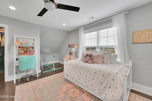 $1,050,000 | 1357 Autumn Lakes Drive, Grimesland, NC 27837