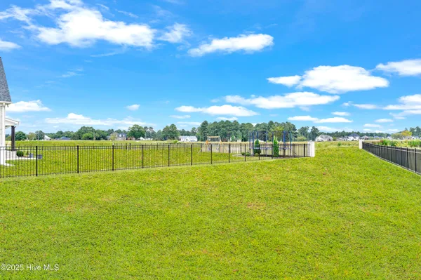 $999,000 | 1357 Autumn Lakes Drive, Grimesland, NC 27837