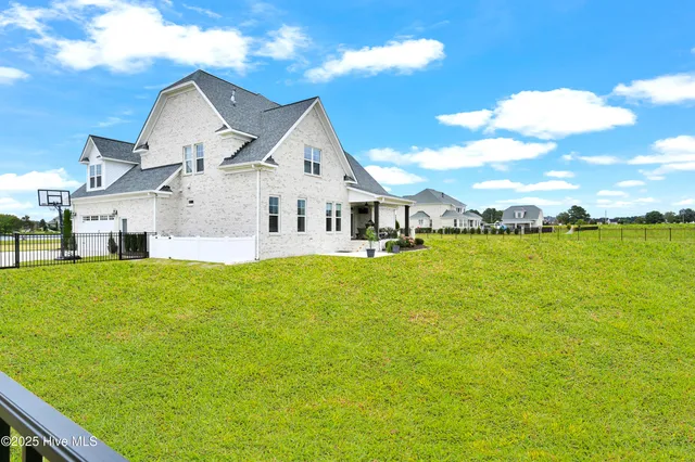 $1,050,000 | 1357 Autumn Lakes Drive, Grimesland, NC 27837