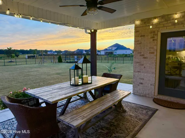 $1,050,000 | 1357 Autumn Lakes Drive, Grimesland, NC 27837