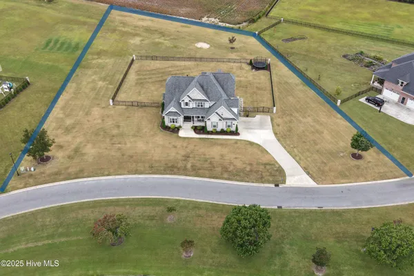 $999,000 | 1357 Autumn Lakes Drive, Grimesland, NC 27837
