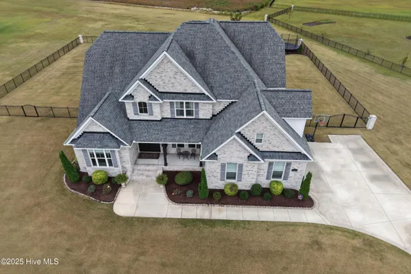 $999,000 | 1357 Autumn Lakes Drive, Grimesland, NC 27837