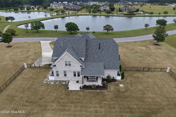 $999,000 | 1357 Autumn Lakes Drive, Grimesland, NC 27837