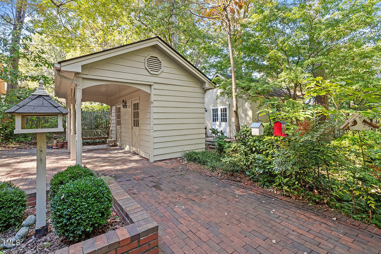 3408 Caldwell Drive Raleigh, NC 27607 - Photo 11 of 46 3408 Caldwell Drive_12