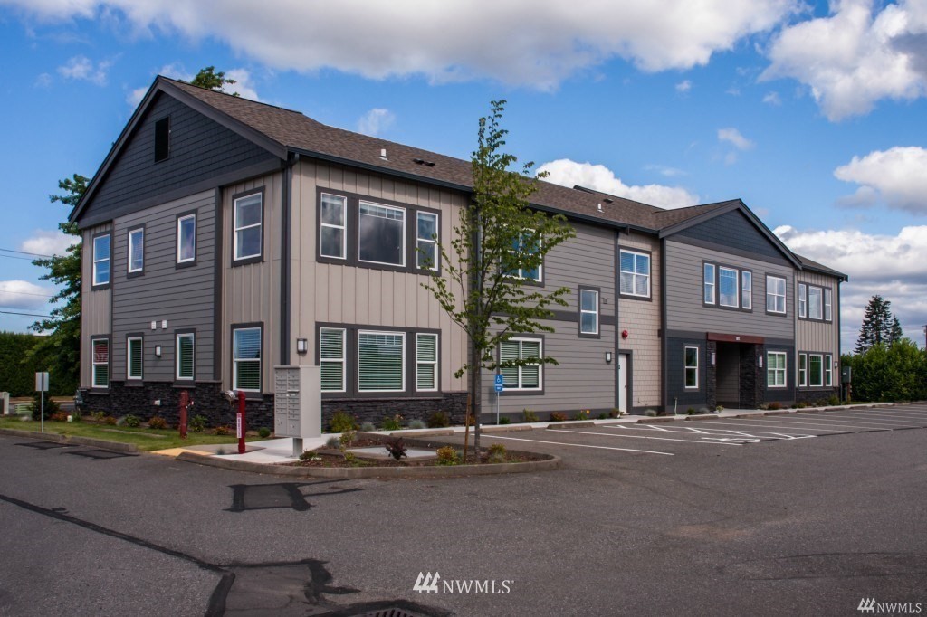 8872 Depot Road, Unit 202 Lynden, WA 98264 - Photo 1 of 1
