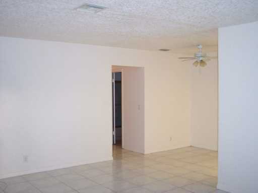 2807 Albatross Road, Unit 1 Delray Beach, FL 33444 - Photo 3 of 8 Additional Photo
