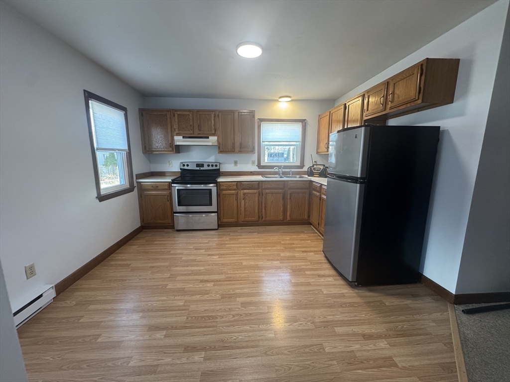 156 Barrows Street, Unit 3 Norton, MA 02766 - Photo 5 of 9