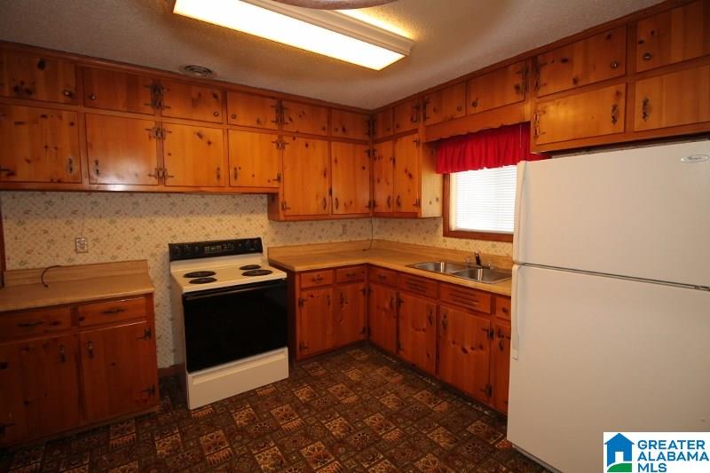 2209 2nd Street Northeast Birmingham, AL 35215 - Photo 5 of 16