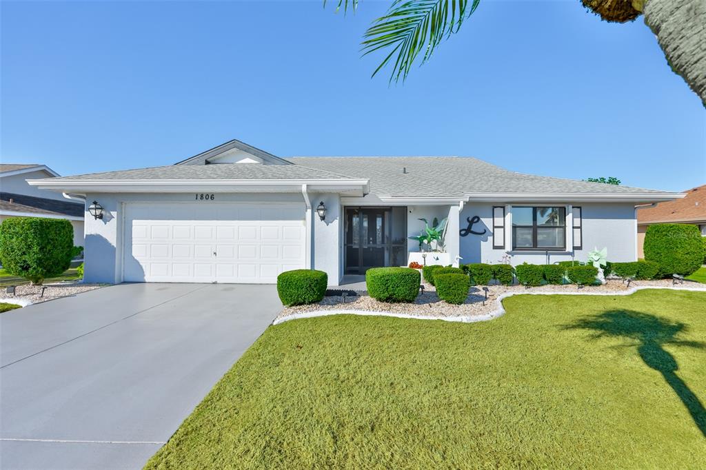 1806 Wedge Court Sun City Center, FL 33573 - Photo 5 of 53