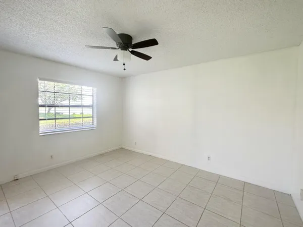 $2,390 | 3000 Norwood Place, Unit N102, Boca Raton, FL 33431