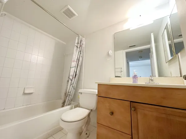 $2,390 | 3000 Norwood Place, Unit N102, Boca Raton, FL 33431