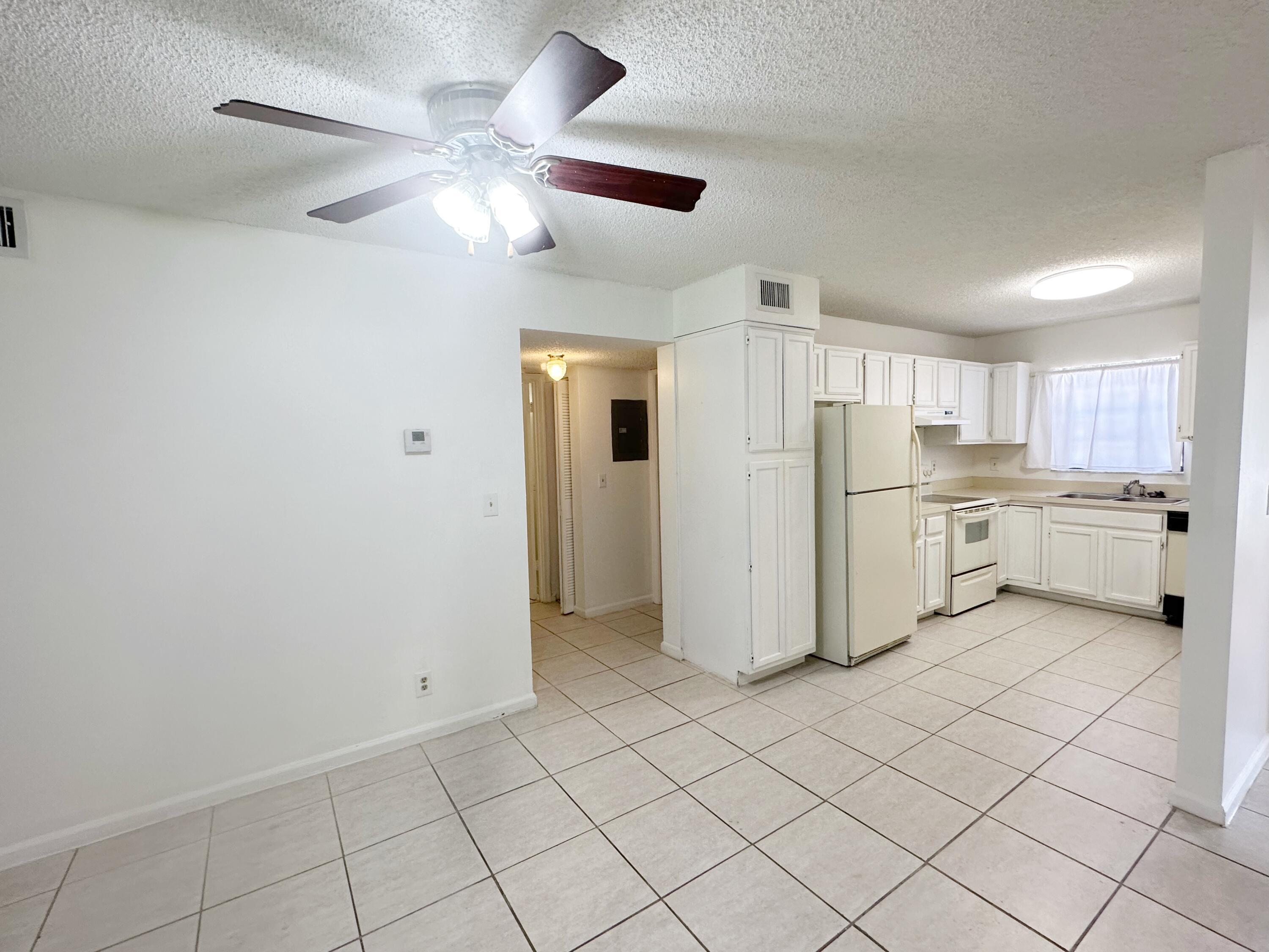 3000 Norwood Place, Unit N102 Boca Raton, FL 33431 - Photo 7 of 24 156AE3C5-5BE5-4C3A-BCD0-472A8CC257AB