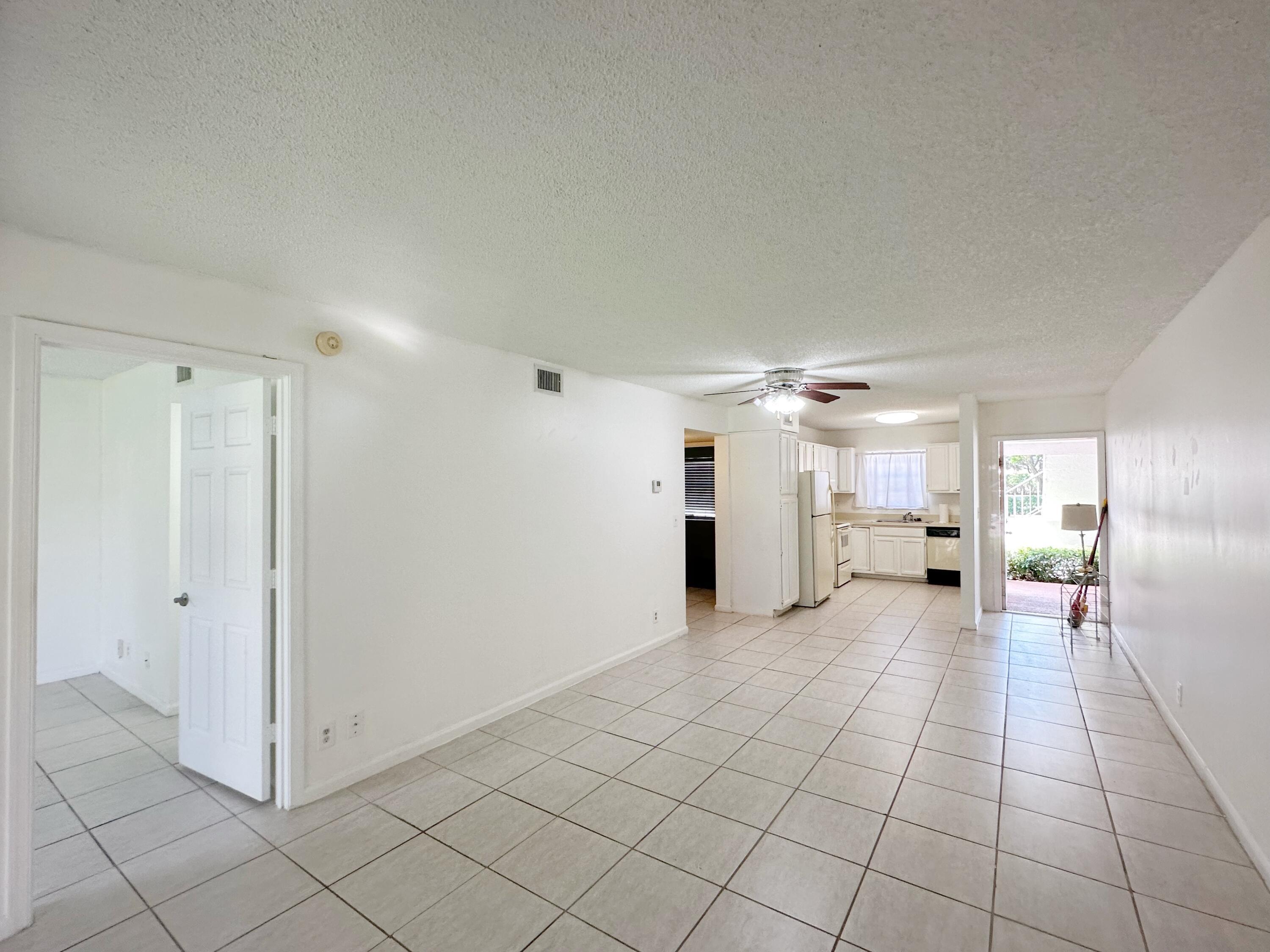 3000 Norwood Place, Unit N102 Boca Raton, FL 33431 - Photo 9 of 24 9C693369-7D5B-480A-B919-6A52EDBDCBE2