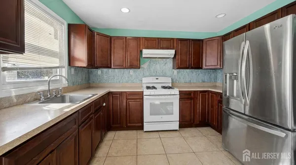 $499,000 | 532 Hartford Street, Perth Amboy, NJ 08861