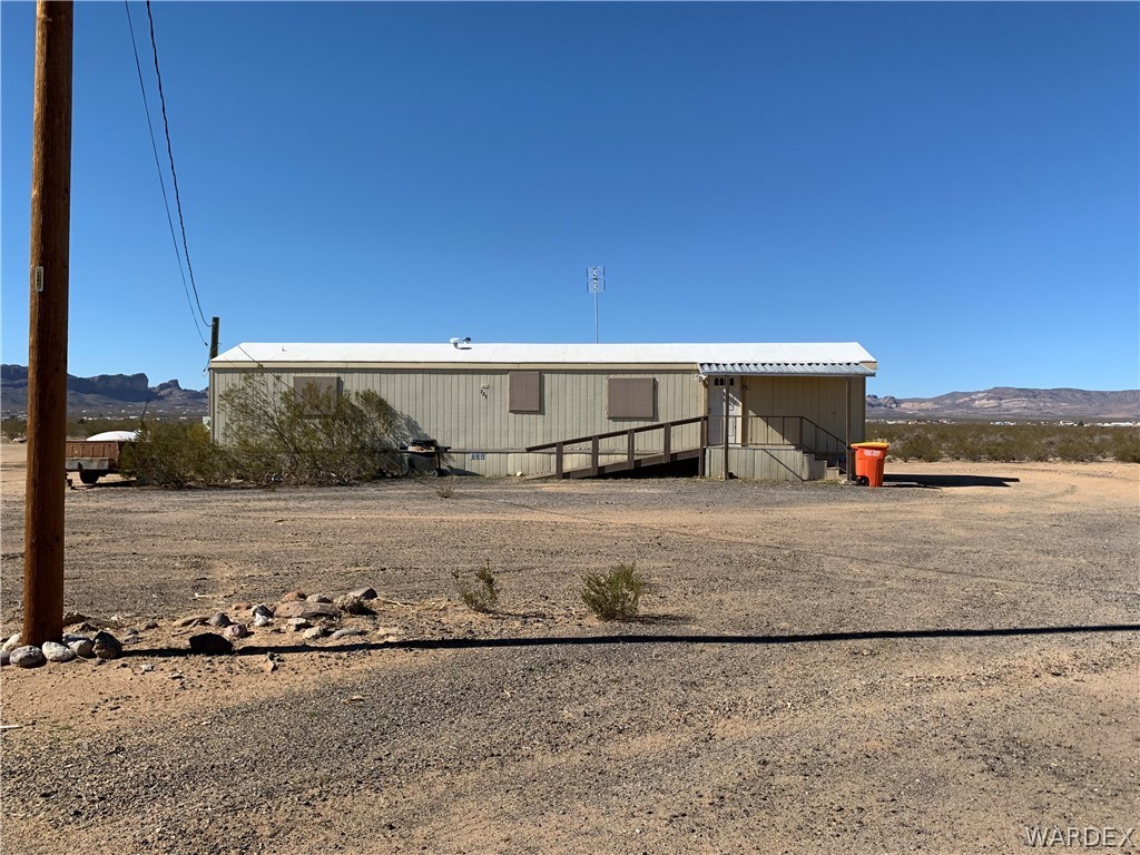725 South Davis Road Golden Valley, AZ 86413 - Photo 1 of 15 Gallery Image 1