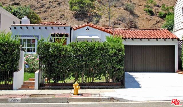 2427 Canyon Drive Los Angeles, CA 90068 - Photo 17 of 18