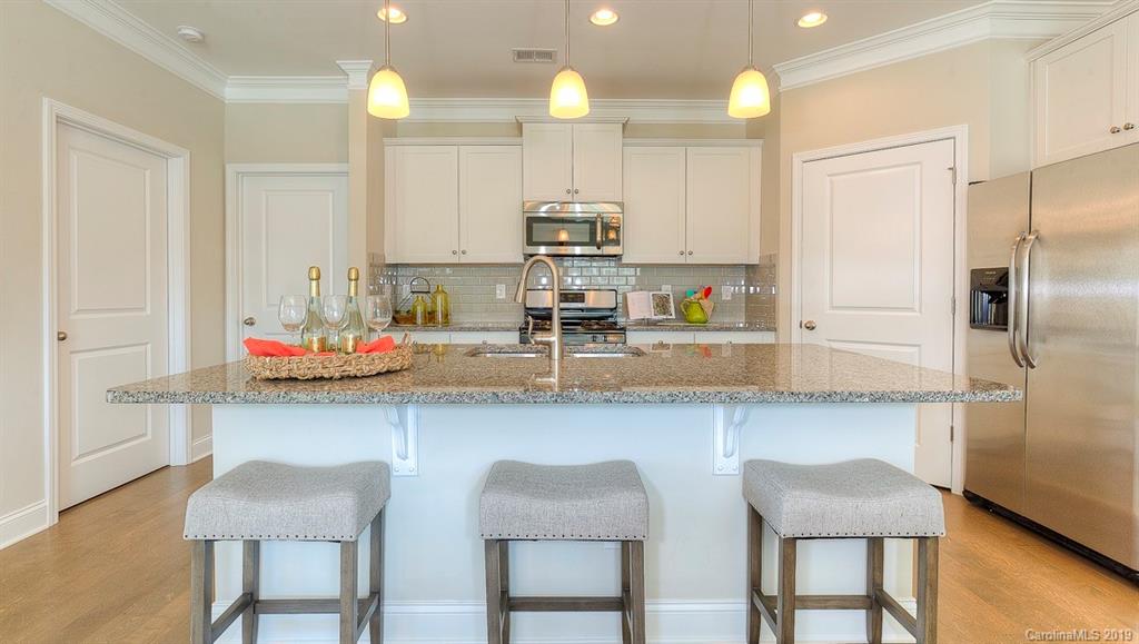 2 Regent Heights Road, Unit 5 Leicester, NC 28748 - Photo 2 of 14 Gallery Image 2