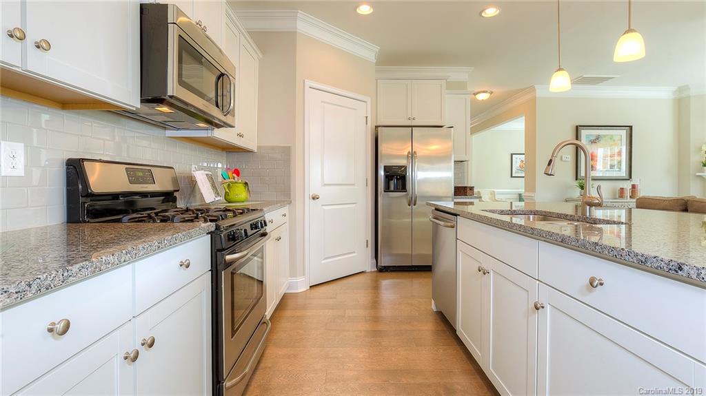 2 Regent Heights Road, Unit 5 Leicester, NC 28748 - Photo 3 of 14 Gallery Image 3