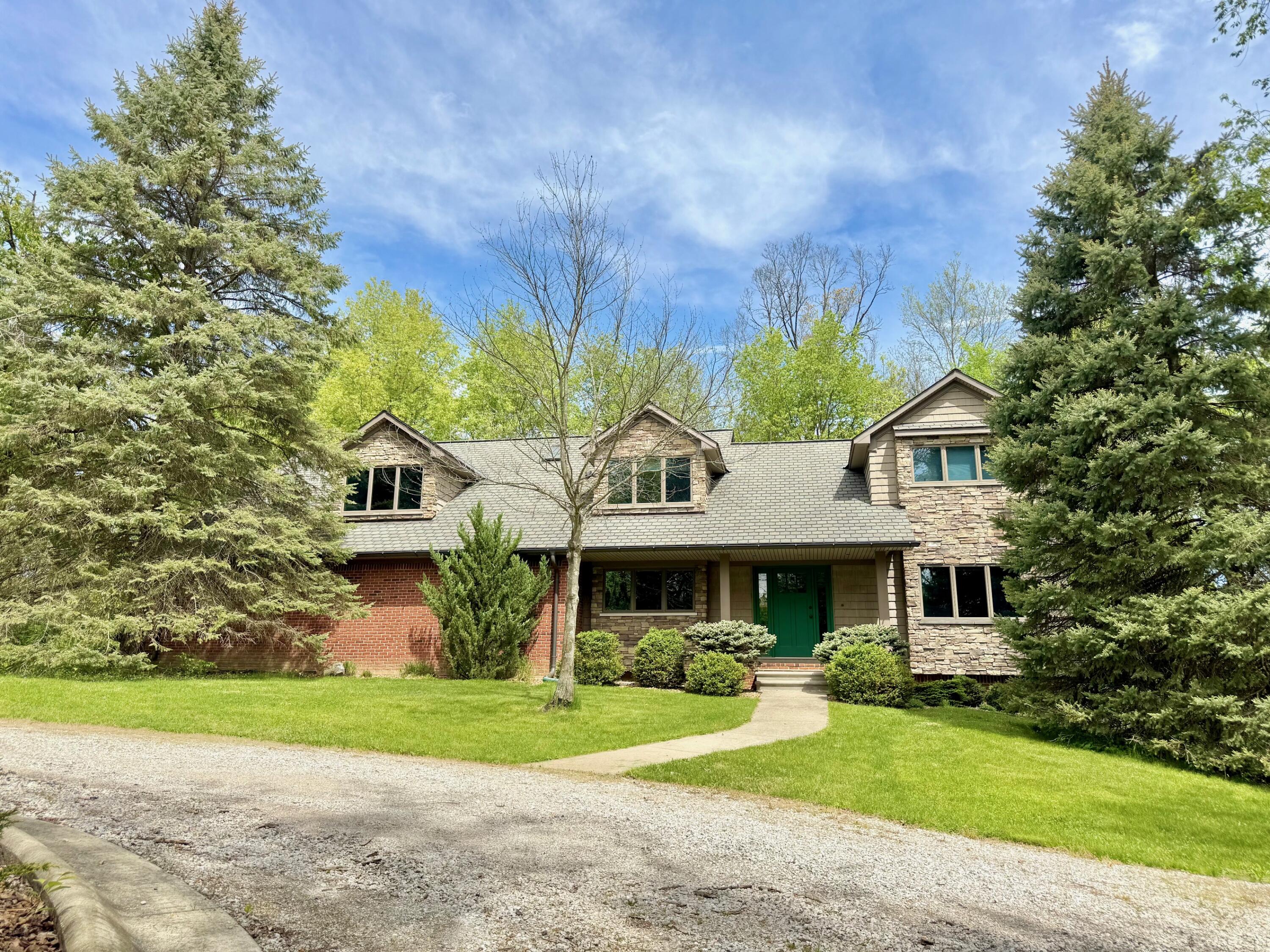 5557 North Territorial Road Ann Arbor, MI 48105 - Photo 2 of 54 IMG_5529 (002)