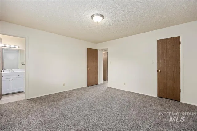 $359,900 | 551 Park Meadows Circle, Twin Falls, ID 83301