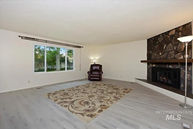 $359,900 | 551 Park Meadows Circle, Twin Falls, ID 83301