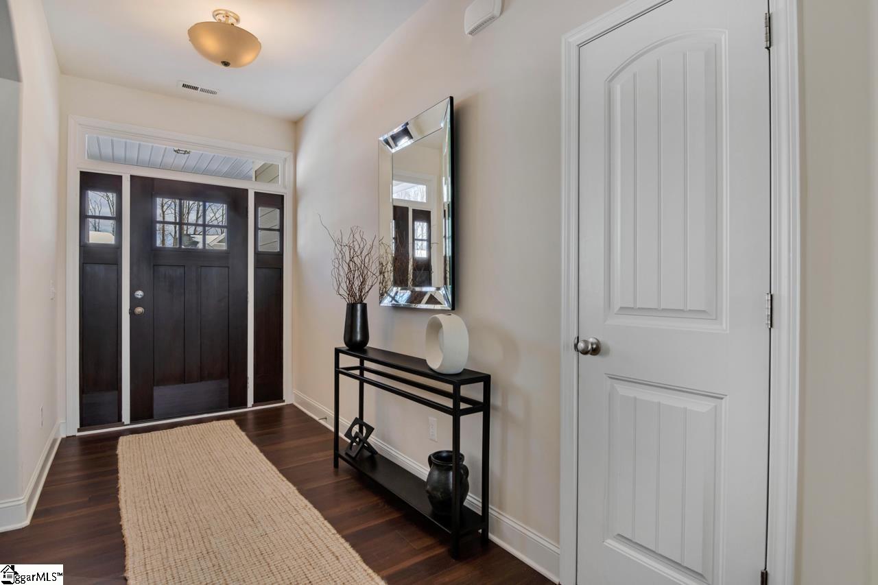 206 Buchanan Ridge Road Taylors, SC 29687 - Photo 4 of 36 Gallery Image 4