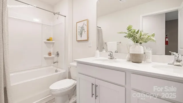 $379,590 | 506 Court House Avenue, York, SC 29745