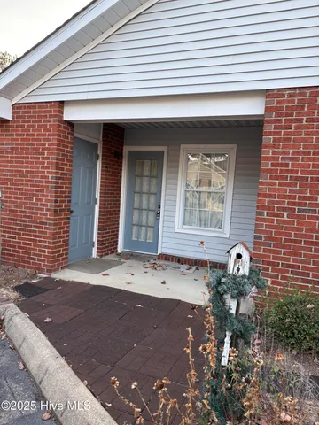 $205,000 | 1203 Wilshire Circle, Aberdeen, NC 28315