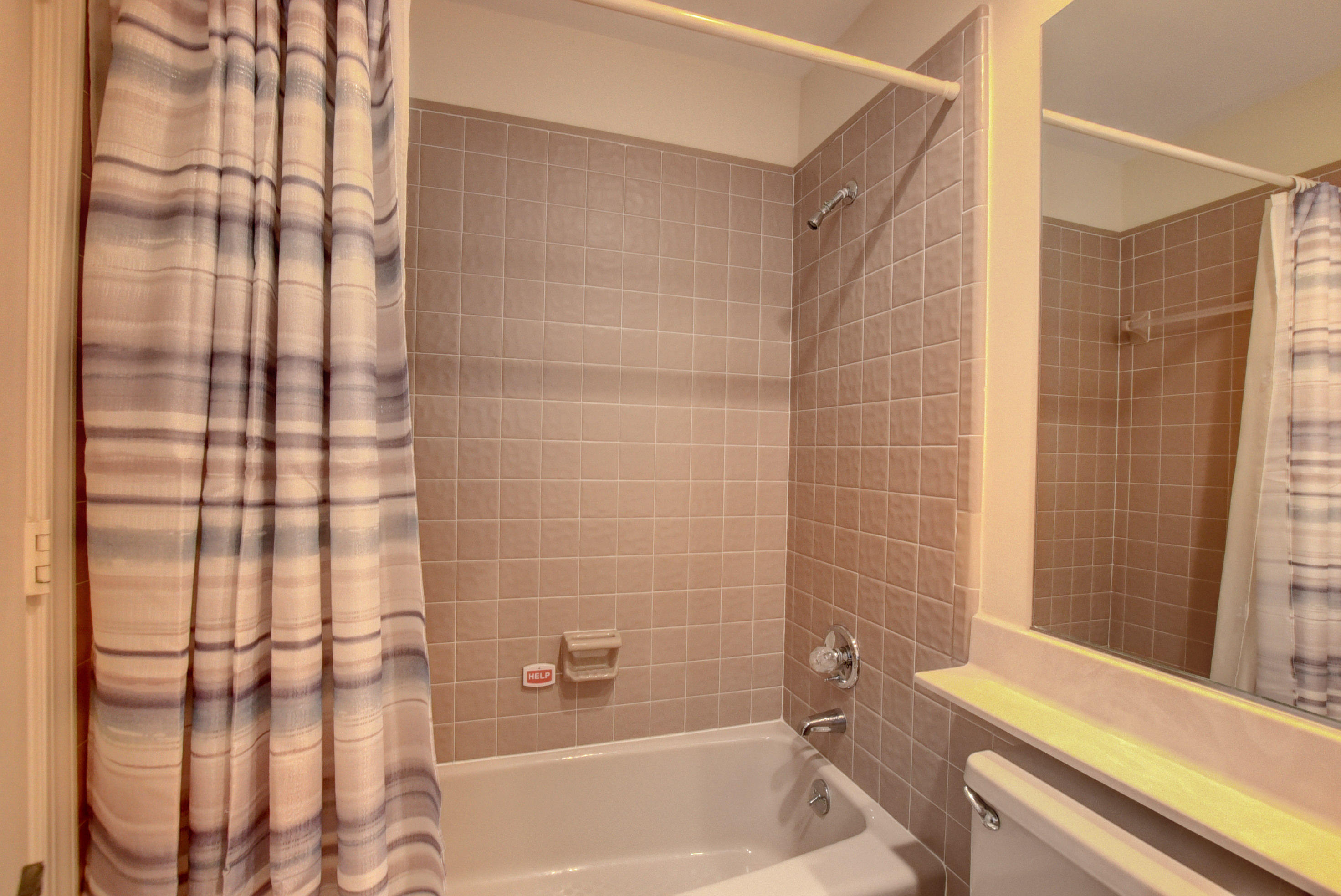 680 Southwest 17th Street Boca Raton, FL 33486 - Photo 21 of 41 2nd bath