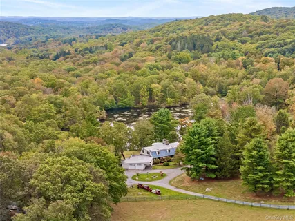 $1,399,000 | 898 Gipsy Trail Road, Carmel, NY 10512
