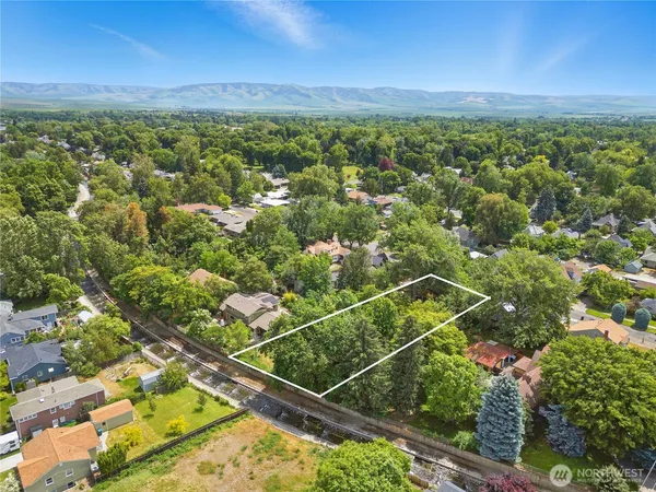 $395,000 | 827 Hobson Street, Walla Walla, WA 99362