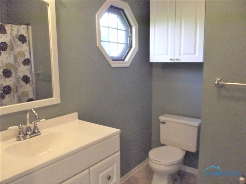 12849 Neapolis Waterville Road Whitehouse, OH 43571 - Photo 11 of 20 Gallery Image 11