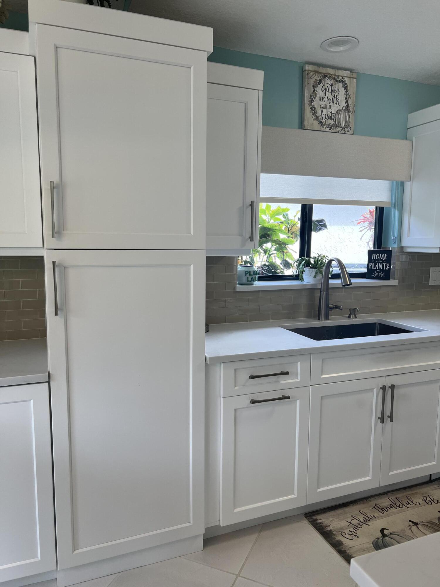 11288 Cloverleaf Circle Boca Raton, FL 33428 - Photo 6 of 55 Kitchen