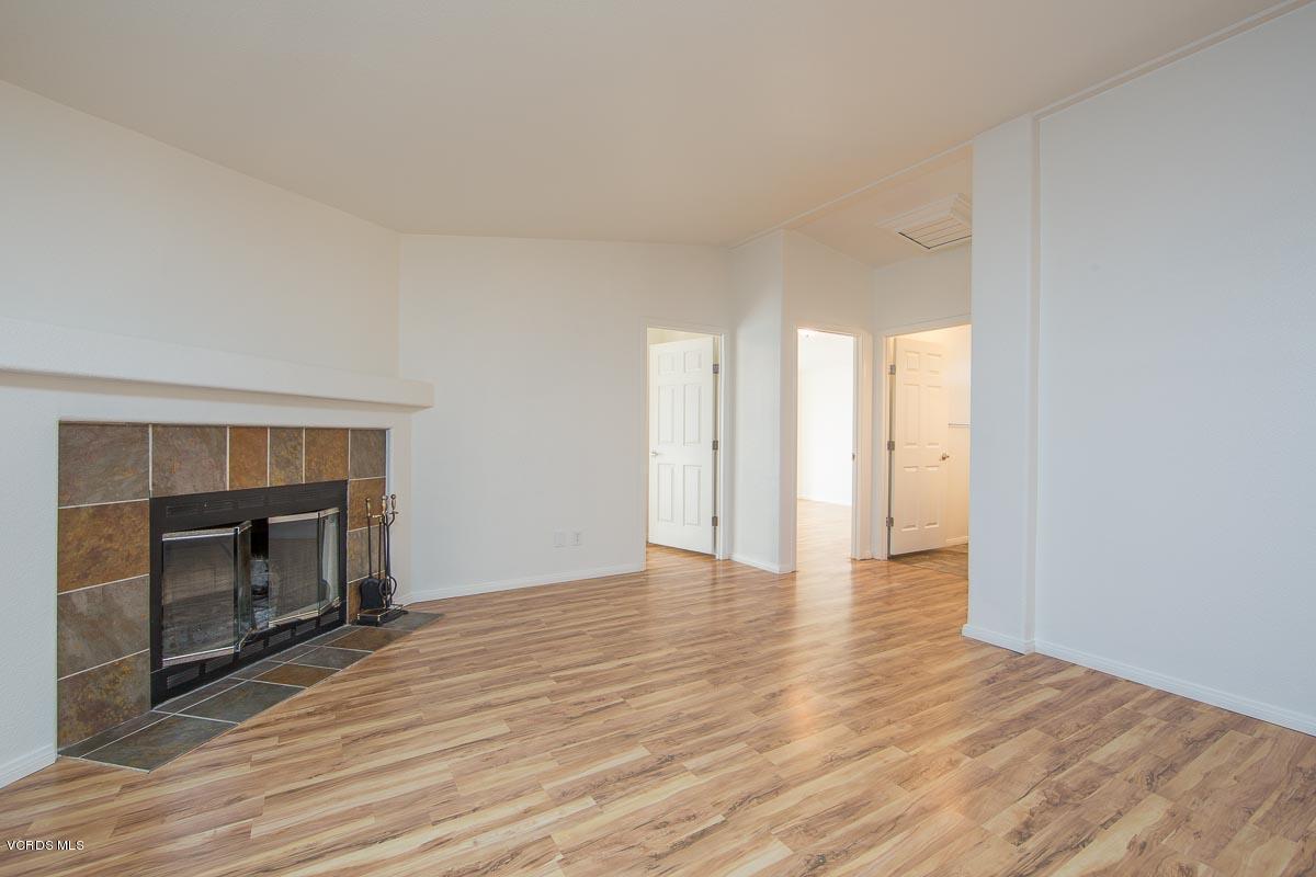 1550 Rory Lane, Unit SP 269 Simi Valley, CA 93063 - Photo 11 of 22 1550Rory-269-18