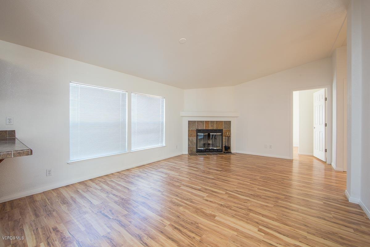 1550 Rory Lane, Unit SP 269 Simi Valley, CA 93063 - Photo 10 of 22 1550Rory-269-17