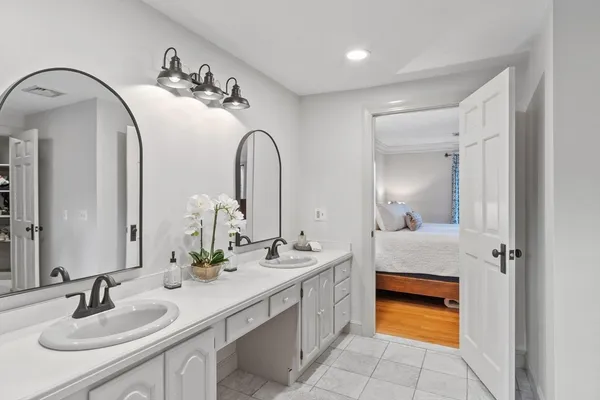 $1,200,000 | 29 Brookmill Road, Stow, MA 01775