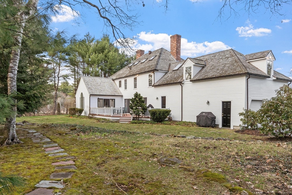 29 Brookmill Road Stow, MA 01775 - Photo 4 of 37