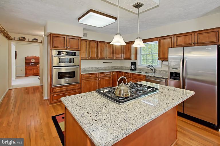 7420 Brian Run Court Springfield, VA 22153 - Photo 2 of 30 Kitchen