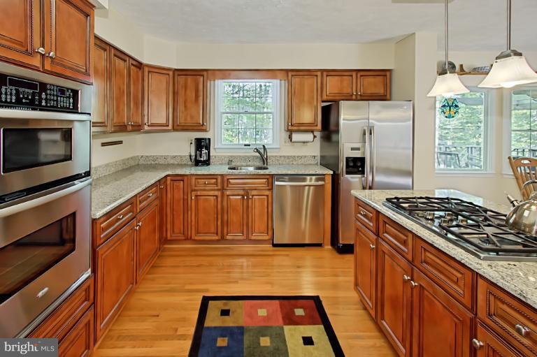 7420 Brian Run Court Springfield, VA 22153 - Photo 27 of 30 Kitchen