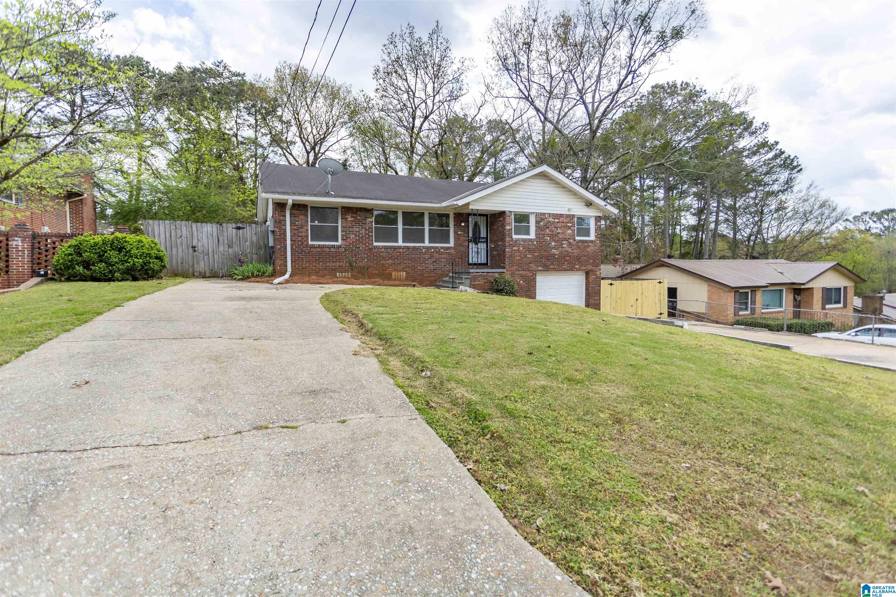 417 Burgundy Road Birmingham, AL 35215 - Photo 4 of 44