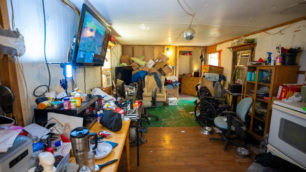 7000 County Road 131B Terrell, TX 75161 - Photo 12 of 24 a view of a room with gym equipment