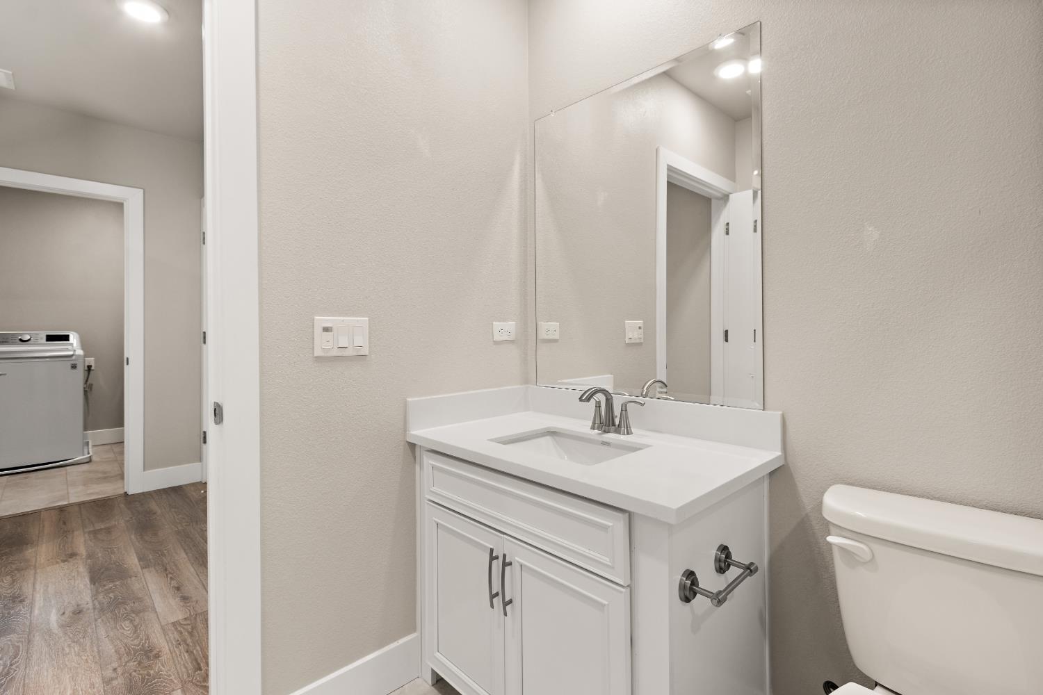 1661 Spring Street, Unit 444 Davis, CA 95616 - Photo 29 of 51 Gallery Image 29