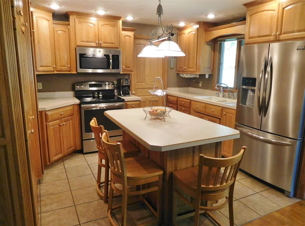 460 Giesler Road Jasper, IN 47546 - Photo 3 of 36 Gallery Image 3