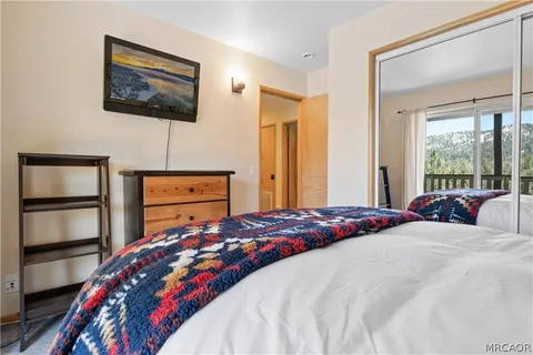 $679,000 | 43888 Yosemite Drive, Big Bear Lake, CA 92315