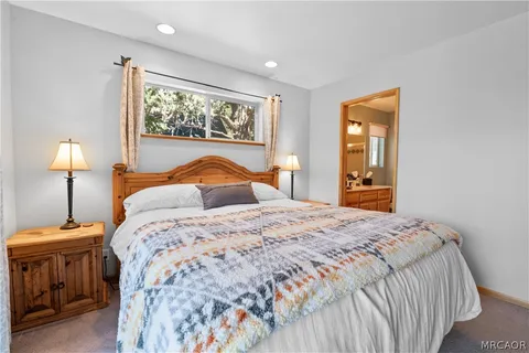 $679,000 | 43888 Yosemite Drive, Big Bear Lake, CA 92315